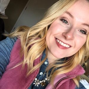 Meet your Posher, Ashley